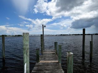 487 SW 11th Ct, Palm City, FL 34990