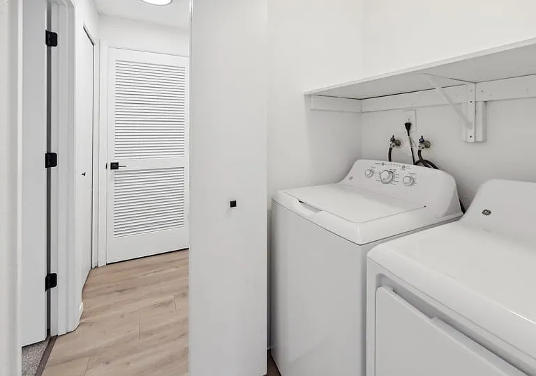 ReNew Rock Creek Townhomes — Photo 30