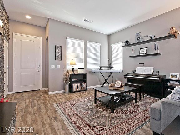 3rd image of 7711 Sugarloaf Peak St