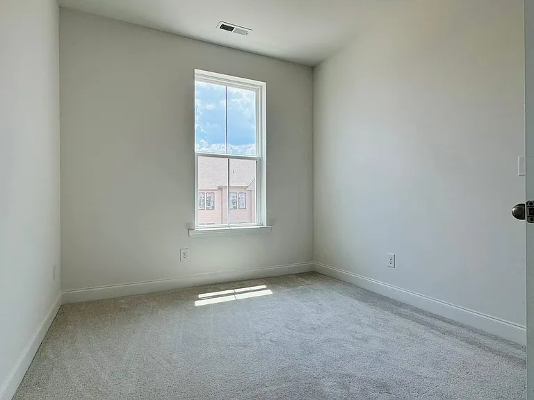 7044 Westrow Ave — Photo 4