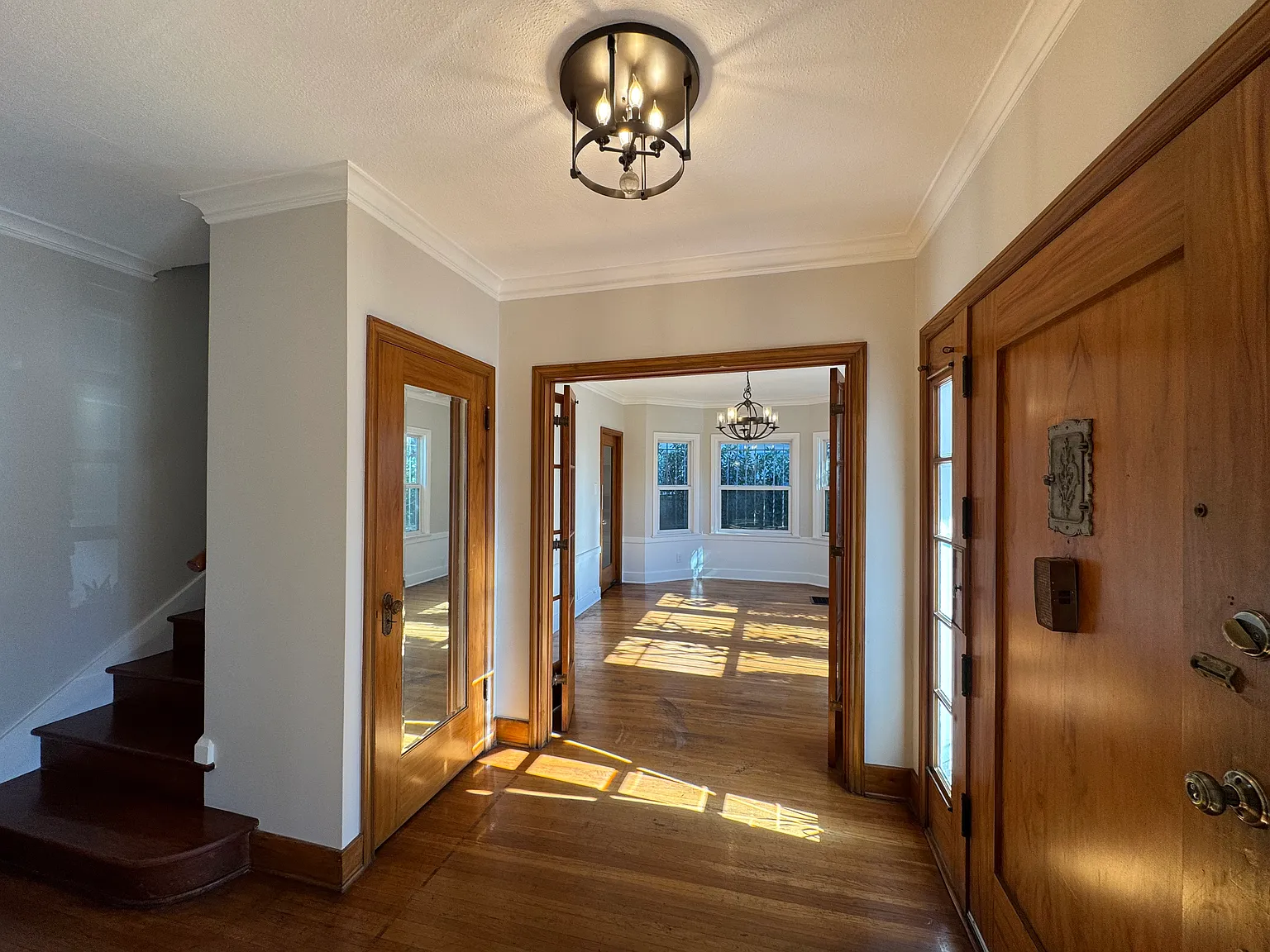 207 S Carondelet St — Photo 3