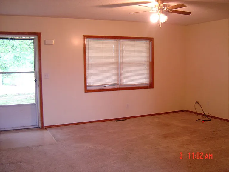 306 S Grant St — Photo 2