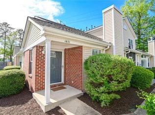 1651 Orchard Grove Dr, Chesapeake, VA 23320