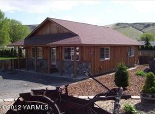 1141 E Selah Rd, Yakima, WA 98901
