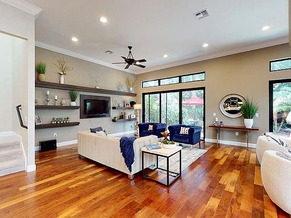 5th image of 8167 Via Vittoria Way