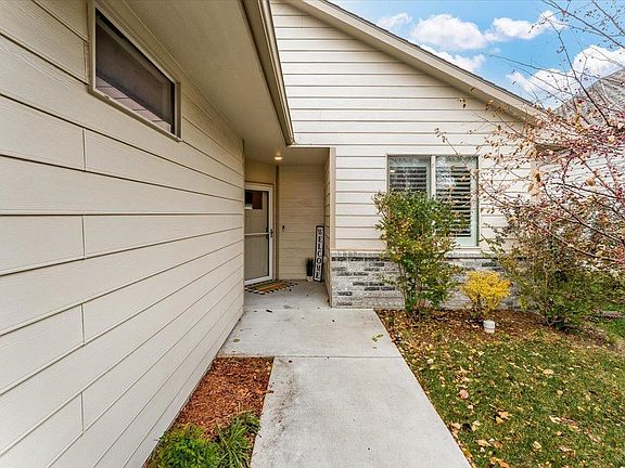 3rd image of 8044 E Windwood Ct