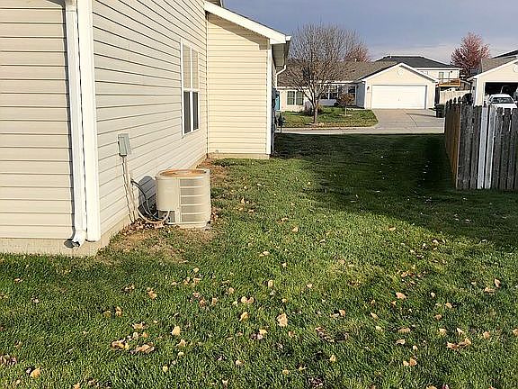 3rd image of 2317 NW 47th St