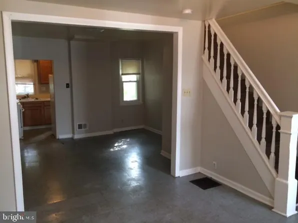 229 N Avondale St, Philadelphia, PA 19139