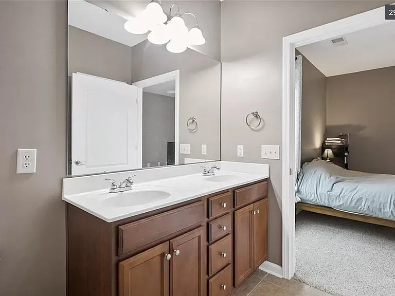 2641 McArthur Landing Cir #102 — Photo 33