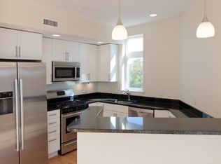 8 Cameron Ave #401C, Cambridge, MA 02140