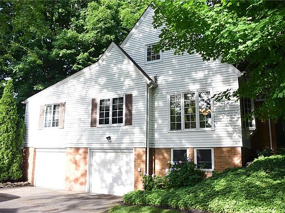 4th image of 3152 Highland Dr