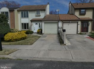 6 Cardinal Dr, Clementon, NJ 08021