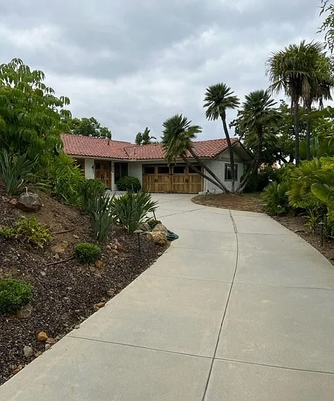 2109 Hillsbury Rd — Photo 2