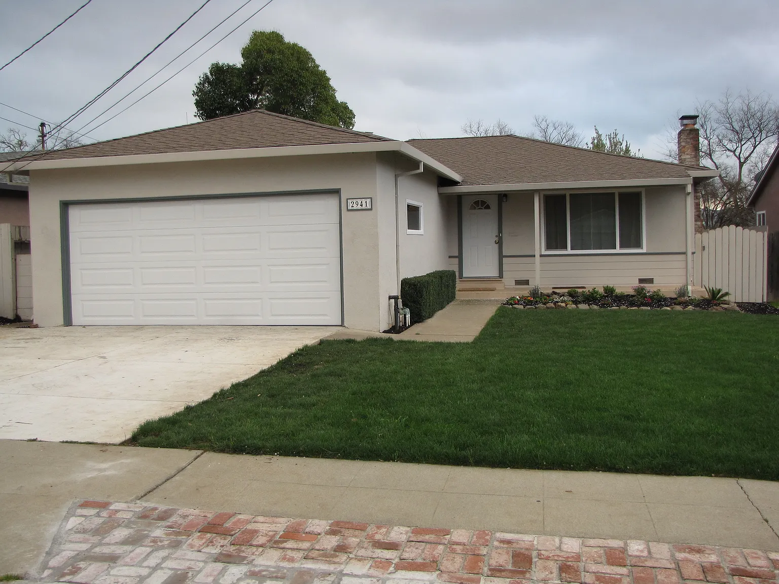 2941 Kelly St photo 1