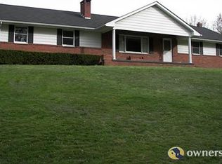 2003 Falls Rd, Dalton, PA 18414