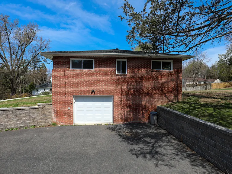 111 Zandhoek Rd — Photo 6