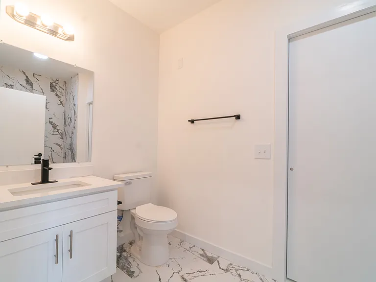 52 Wheeler Ave — Photo 12
