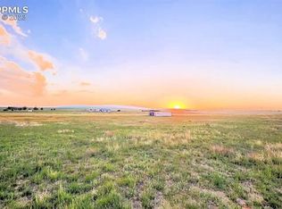 22380 Farmer Rd, Colorado Springs, CO 80928