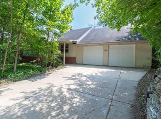 1700 Case Ave, Saint Paul, MN 55106