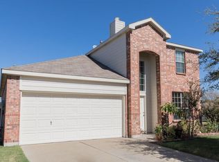 2001 Brook Meadow Dr, Forney, TX 75126