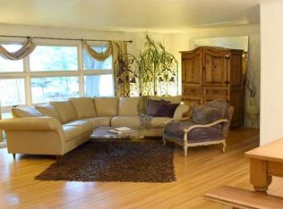 10932 Oxborough Ave S, Bloomington, MN 55437