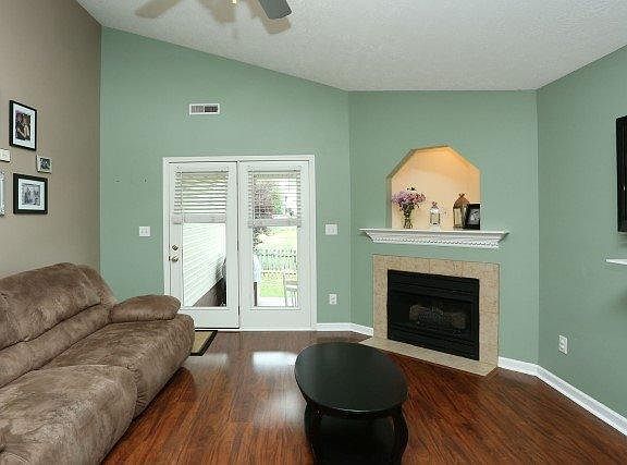 3rd image of 249 Lucille Dr