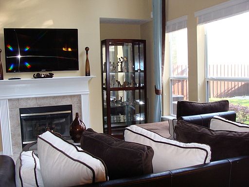 3rd image of 12203 Jade Point Ct