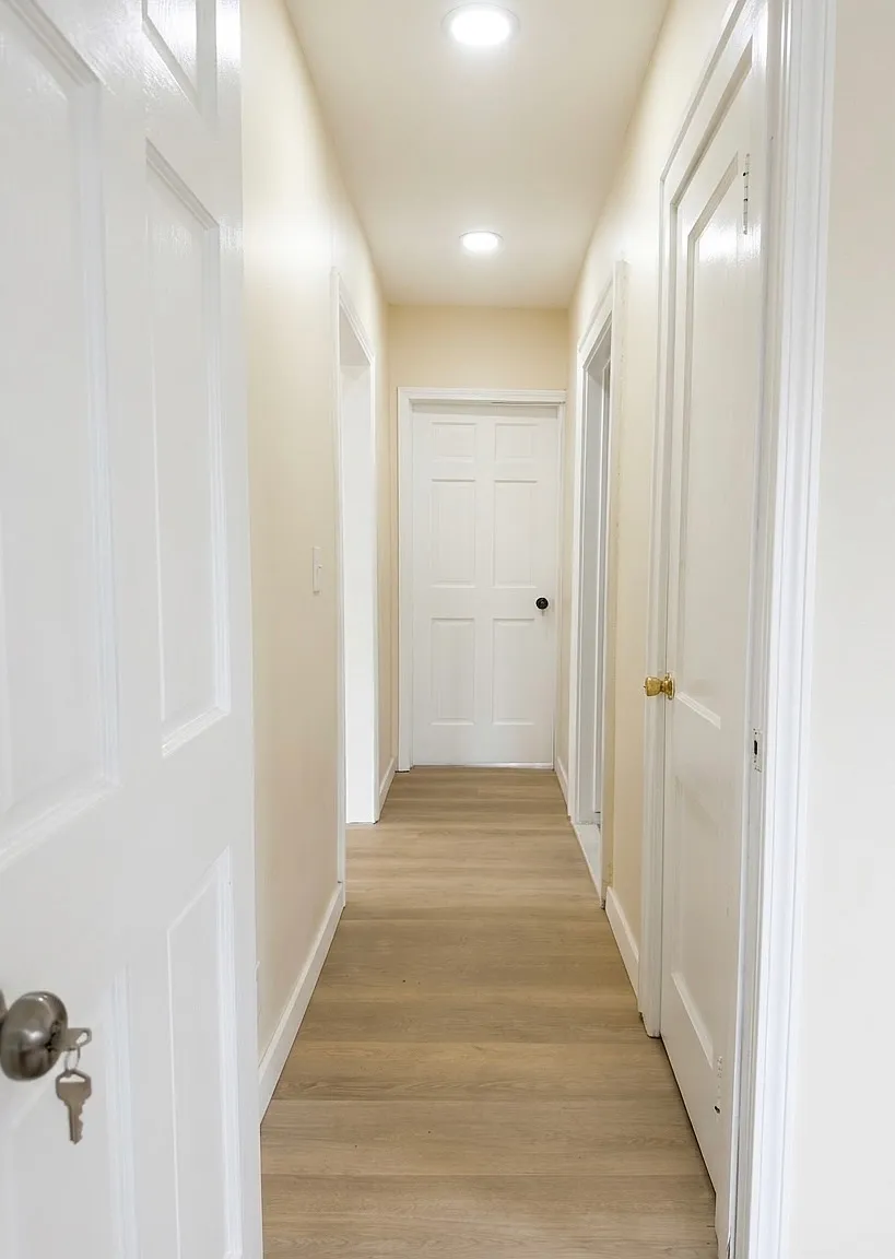 5 bed, 1450 sqft, $2,500 — Photo 4