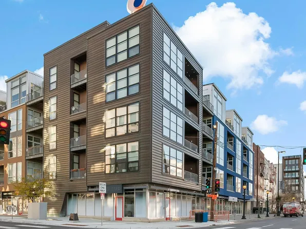 1211 Lagoon Ave Unit 211, Minneapolis, MN 55408