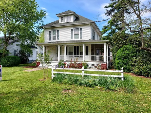 24271 Adelaide St, Parksley, VA 23421
