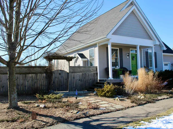 149 Cottage Lane, Middlebury, VT 05753