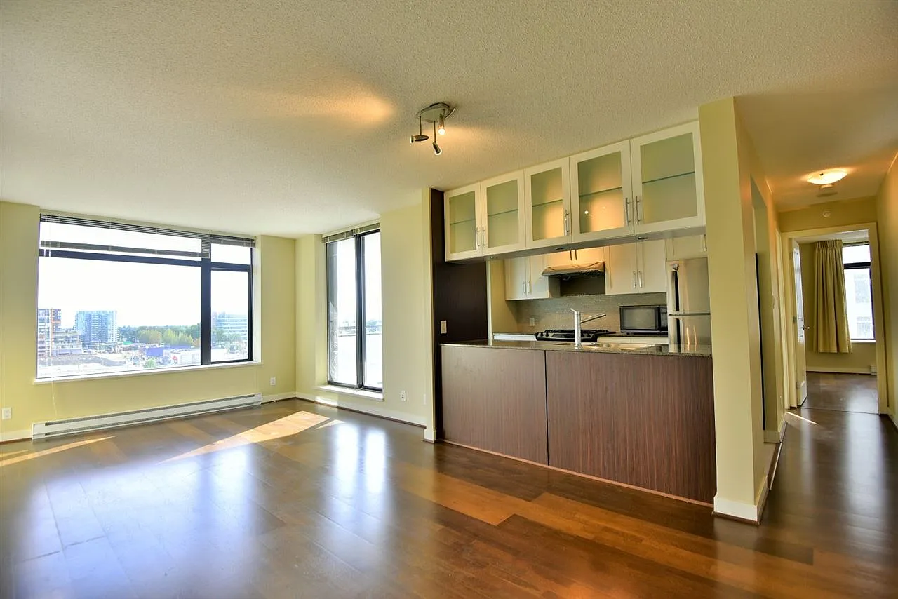 2 bed, 938 sqft, $2,800 — Photo 1