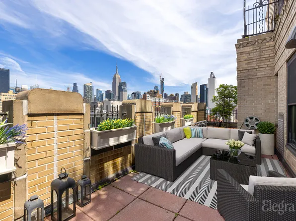 300 West 23rd Street 19J image 3 of 15
