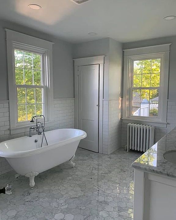 2nd image of 608 Foulk Rd