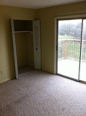 4th image of 364 Shelby Ave APT 4