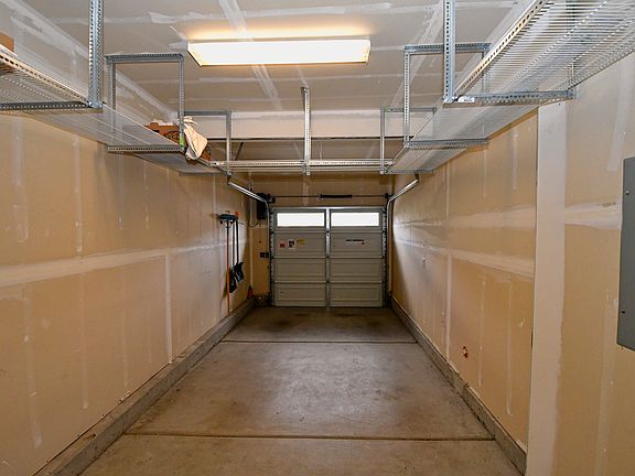 4th image of 1770 Dark Horse Rd Unit A