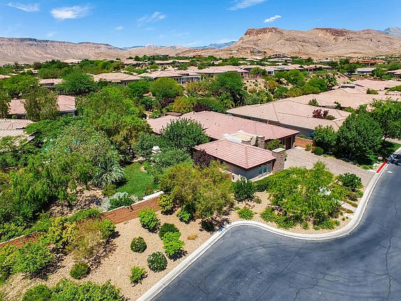 2nd image of 9 Tapadero Ln