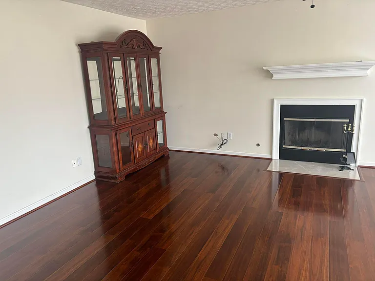 10123 Spring Gate Dr — Photo 6