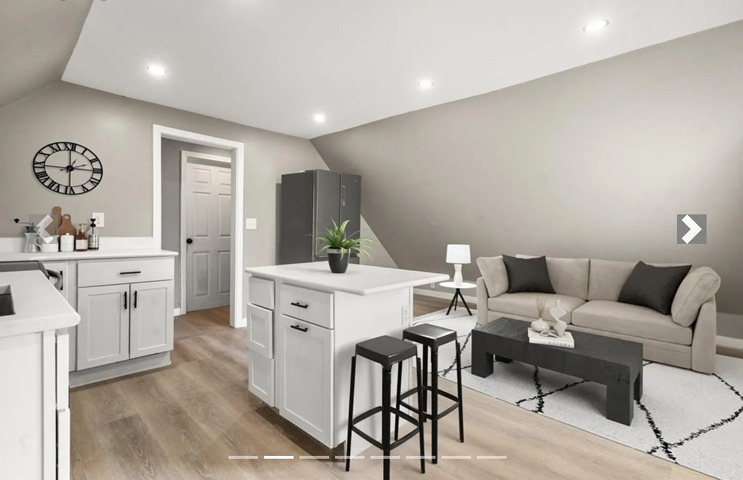 1 bed, 800 sqft, $1,550 — Photo 2