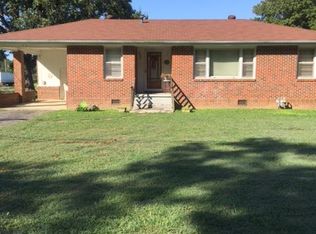 216 Cobb Rd, Tullahoma, TN 37388