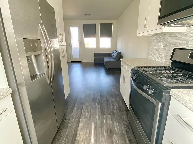 4209 Mission Ranch Way — Photo 8