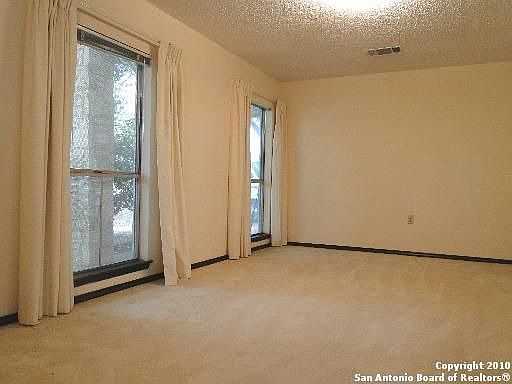 5th image of 15910 Quail Cir