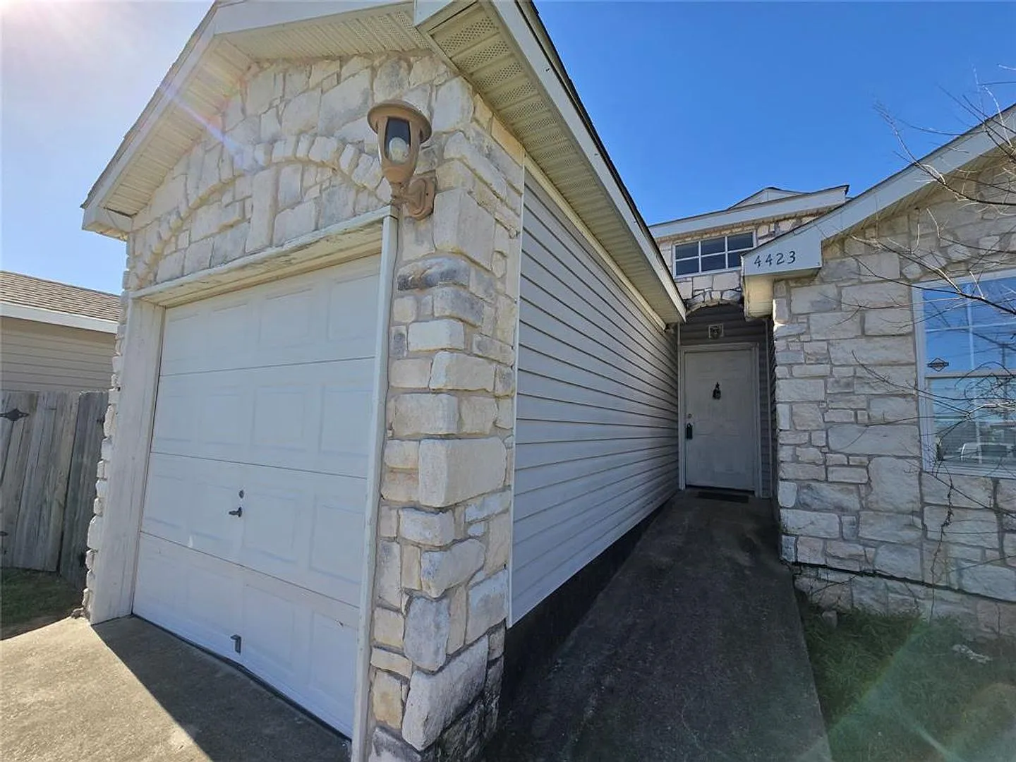 4423 Magin Meadow — Photo 2