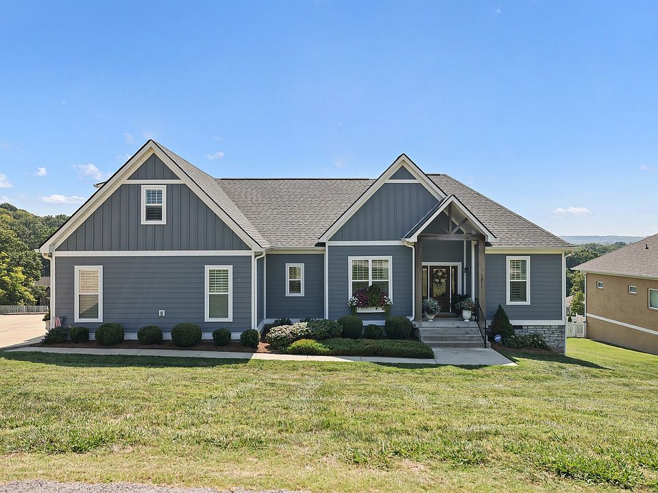1st image of 1711 Aster Dr