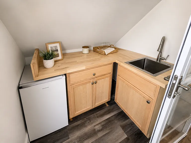 1721 N Artesian Ave #2 — Photo 9