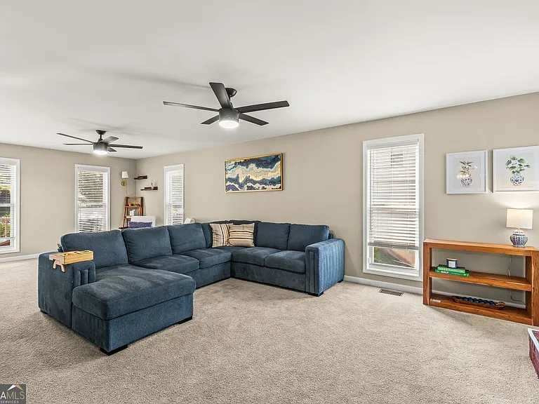 552 Magnolia Dr — Photo 14