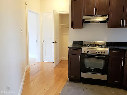 Rented by Hillel Realty Group | media 13