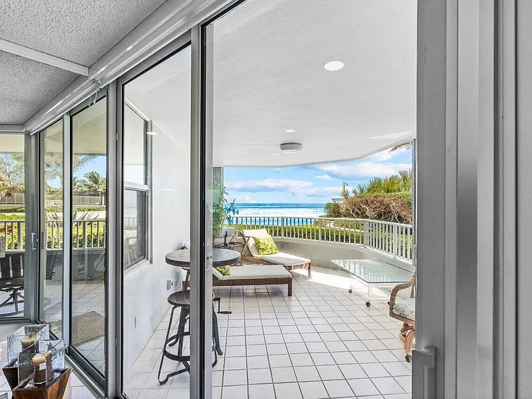 5200 N Ocean Dr #102 — Photo 3