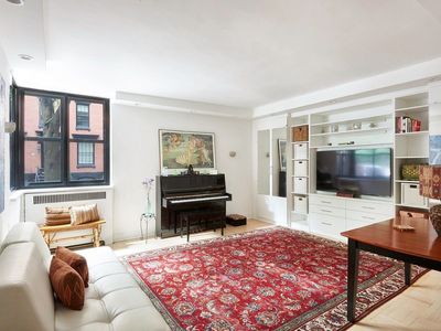 225 E 74th St APT 1G, New York, NY, 10021