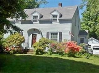 84 S Main St, Belchertown, MA 01007